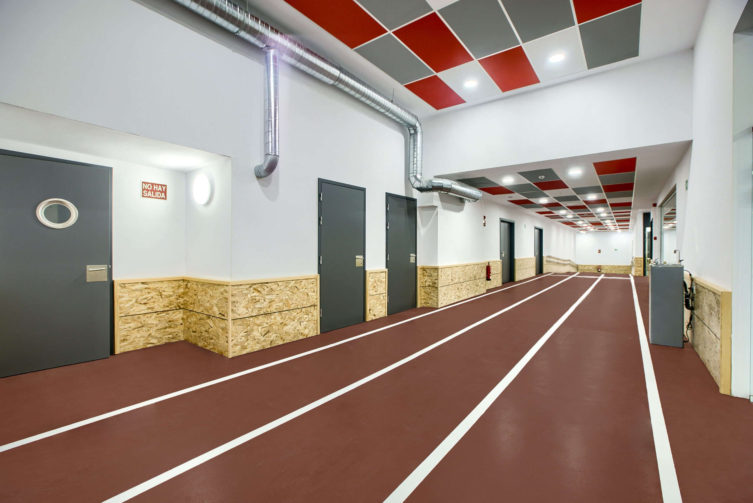 Pista de atletismo del centro deportivo de la facultad de INEF de la UPM