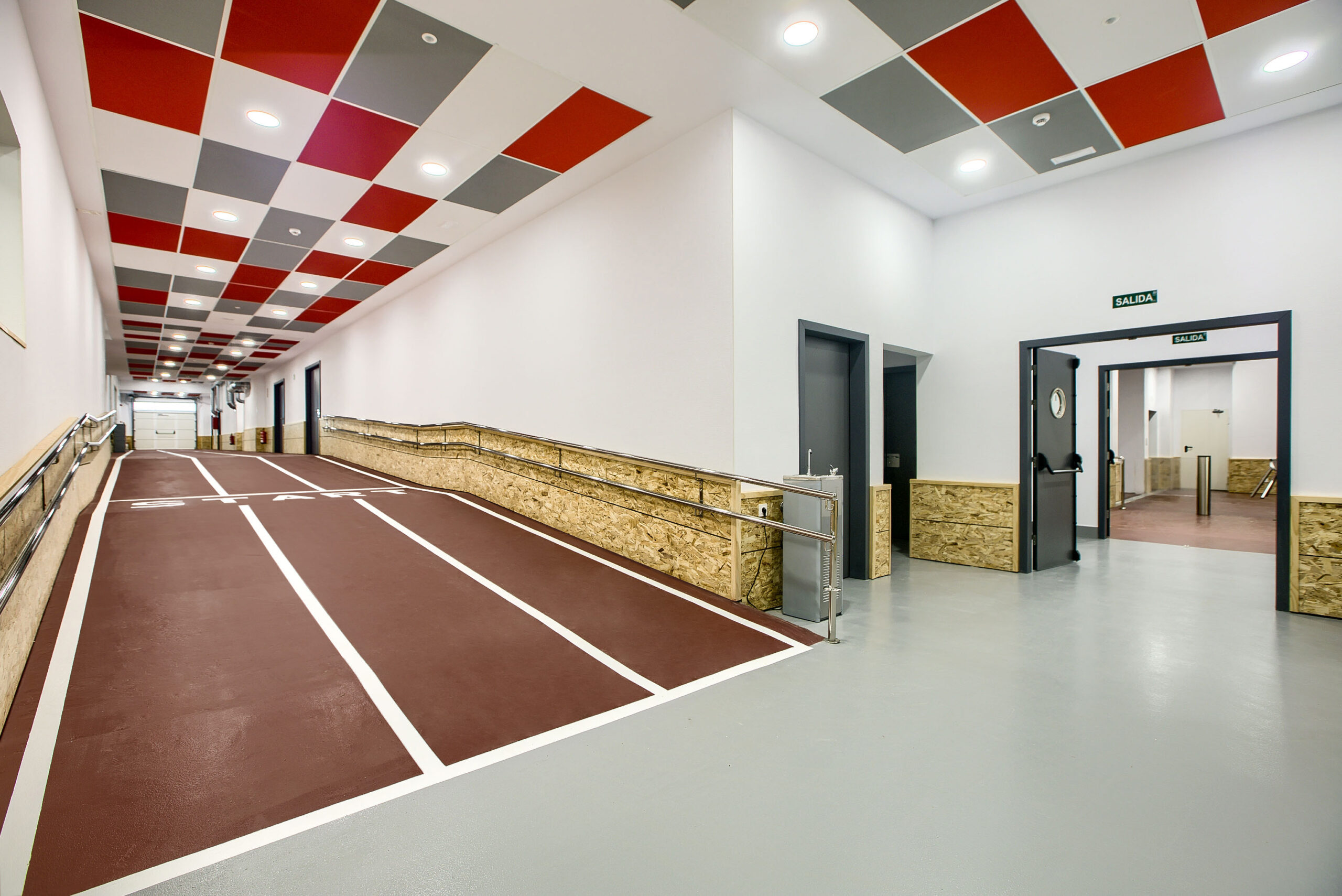 Vista de la pista del centro deportivo de la facultad de INEF de la UPM