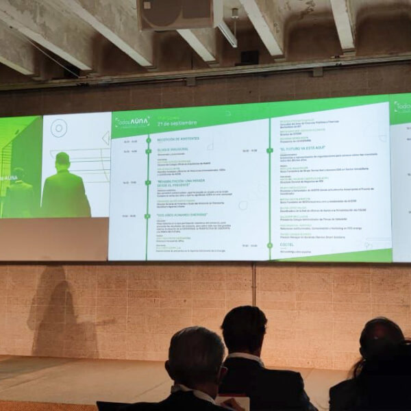 Ponente en Foro AUNA