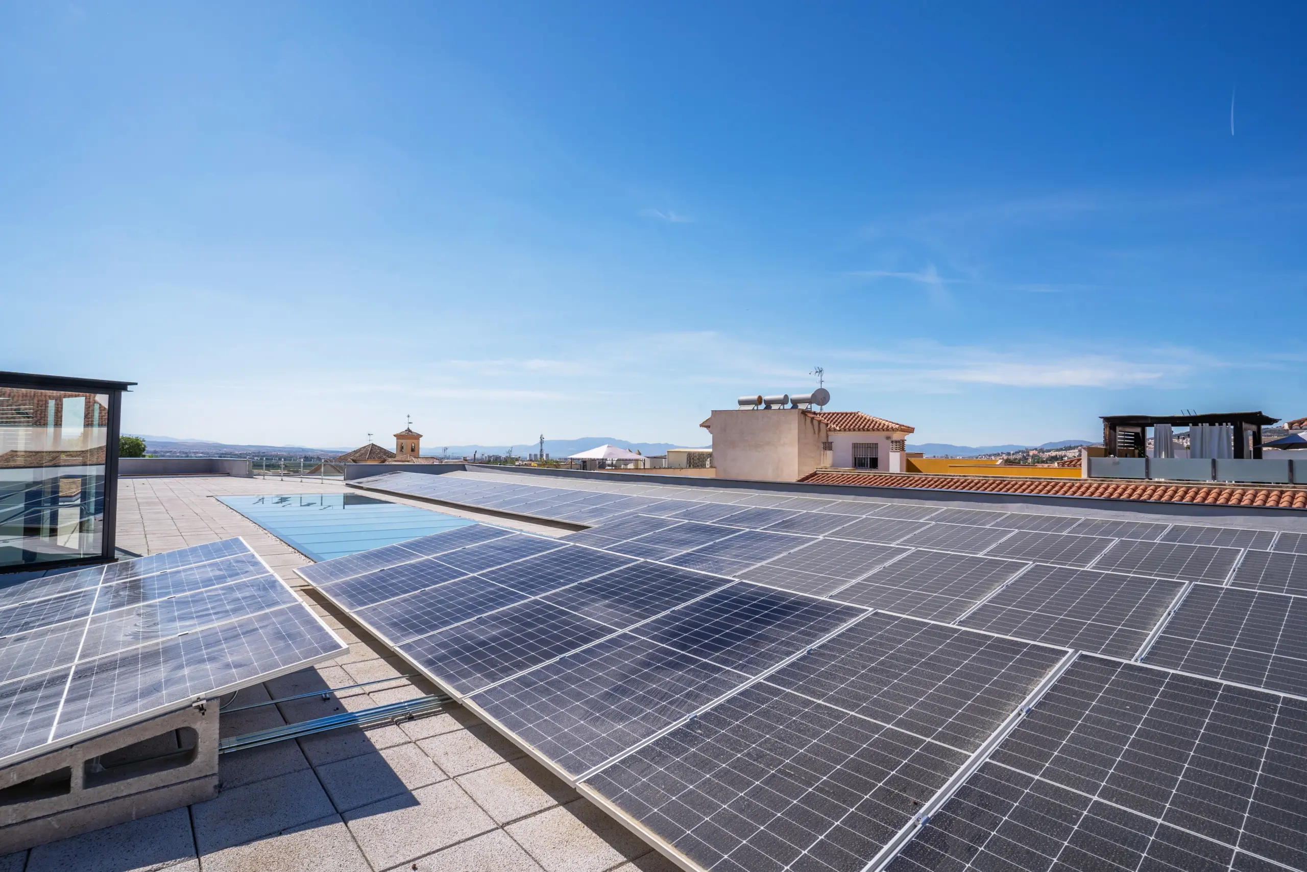 Placas fotovoltaicas del Ayuntamiento de Cájar