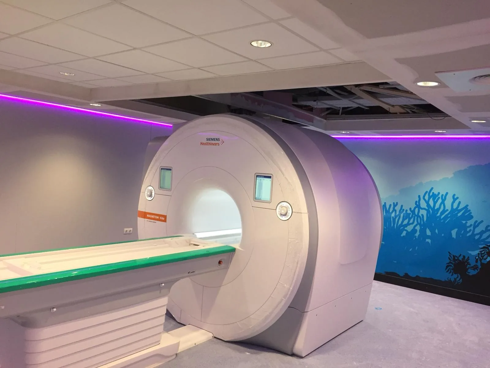 Resonancia magnética del área de radiología infantil del Hospital de la Arrixaca